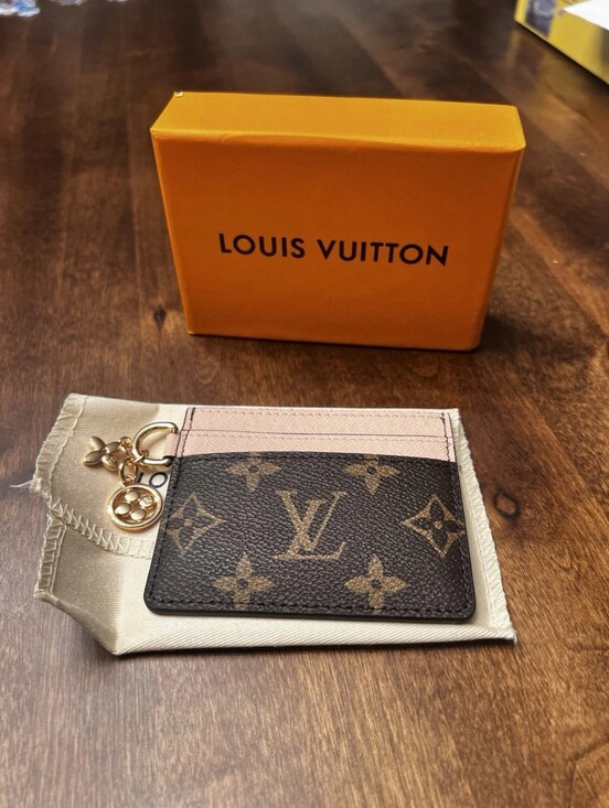 Louis Vuitton Accessories - Louis Vuitton Brown & Pink Monogram Card Holder with Charm